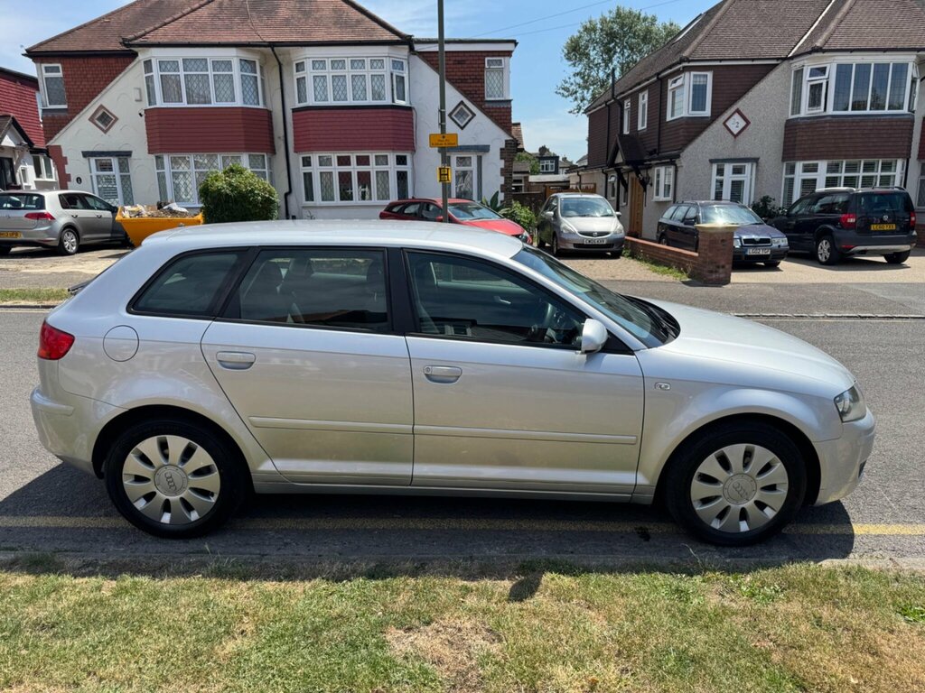 Audi A3 1.6 Special Edition Blue #8