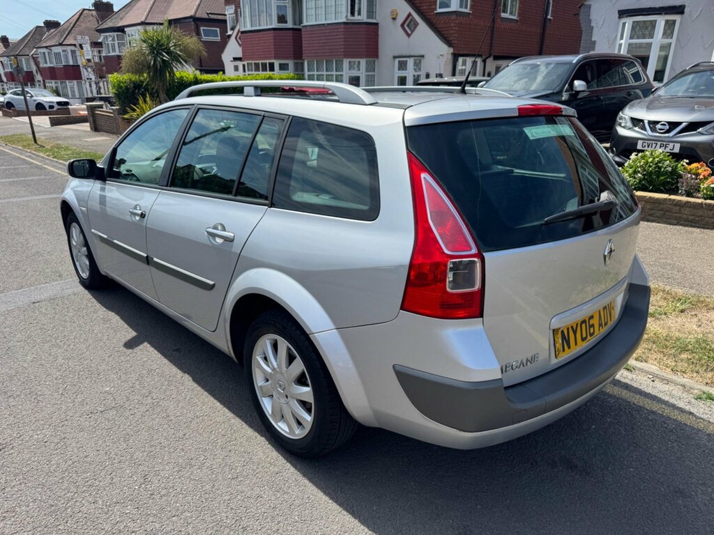 Renault Megane 1.6 Vvt Dynamique Silver #5