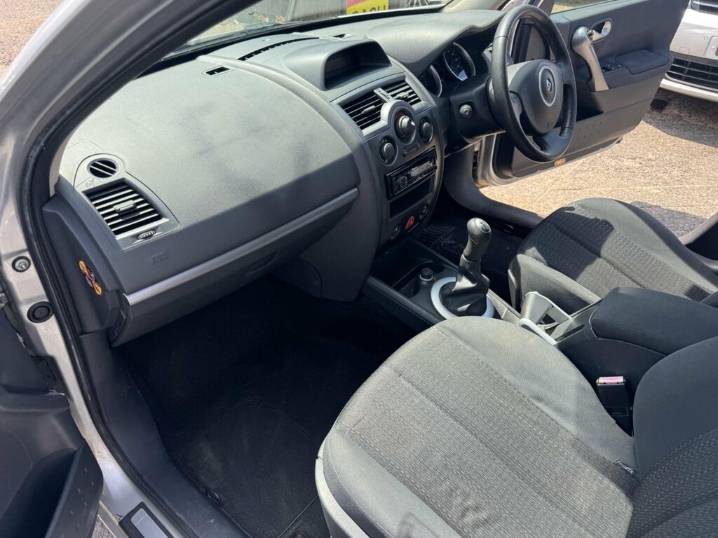 Renault Megane 1.6 Vvt Expression Proactive Blue #16