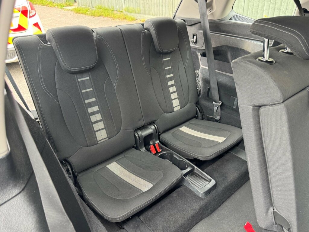 BMW 2 Series Gran Tourer Mpv Blue #23