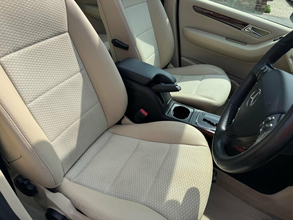 Mercedes-Benz A Class A160 Classic Se Blue #11