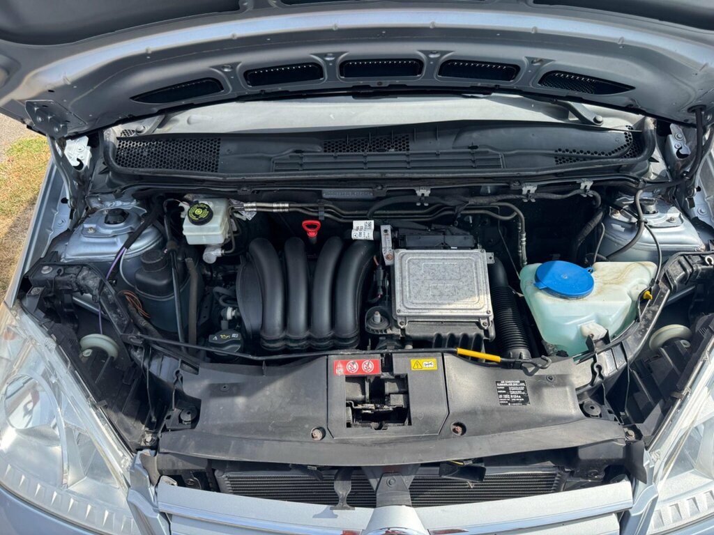 Mercedes-Benz A Class A160 Classic Se Blue #7