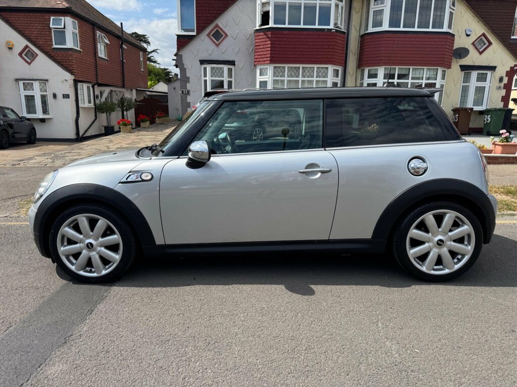 Mini Hatch 1.6 Cooper S Steptronic Euro 4 Silver #4