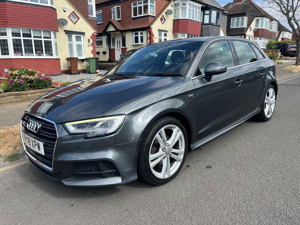 Audi A3 1.5 Tfsi Cod 35 S Line Sportback S Tronic Euro 6 Grey