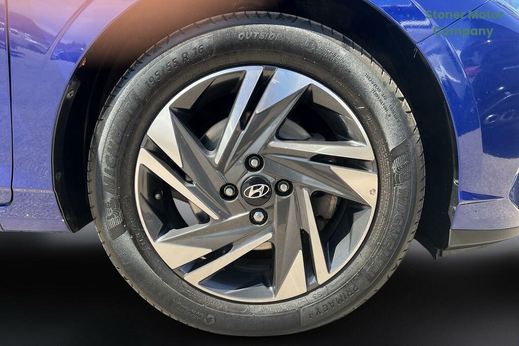 Hyundai I20 1.0T Gdi 48V Mhd Se Connect White #17