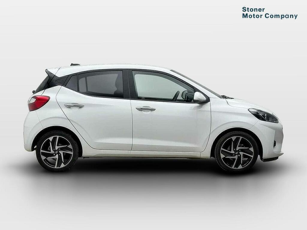 Hyundai I10 1.2 79 Premium Nav EN25LJY White #3