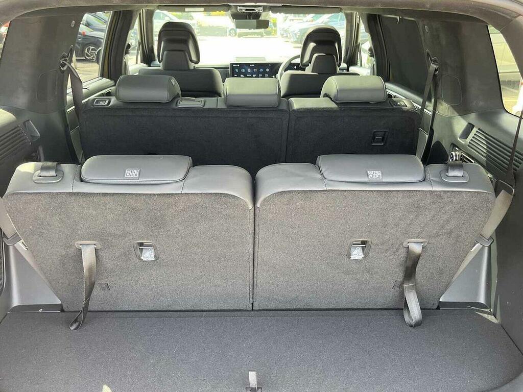 Hyundai Santa Fe Hyundai Santa Fe Premium Black #41