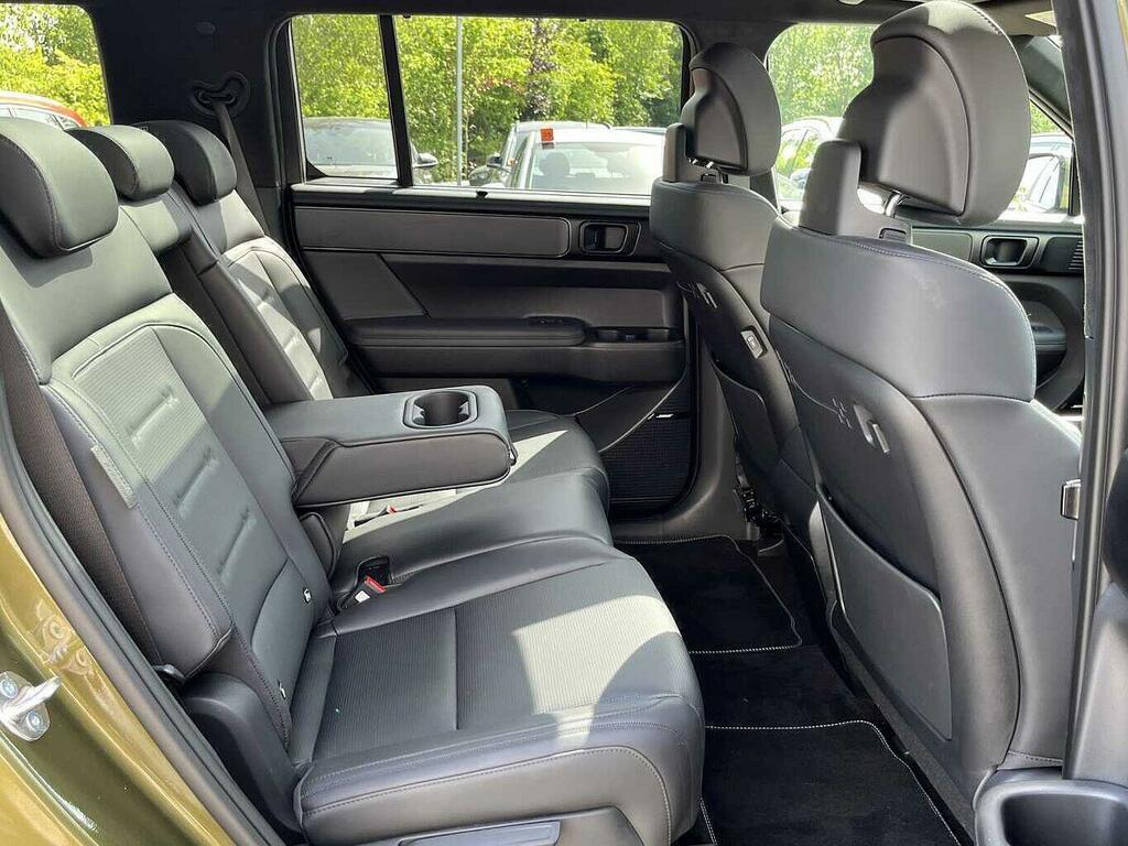 Hyundai Santa Fe Hyundai Santa Fe Premium Black #30