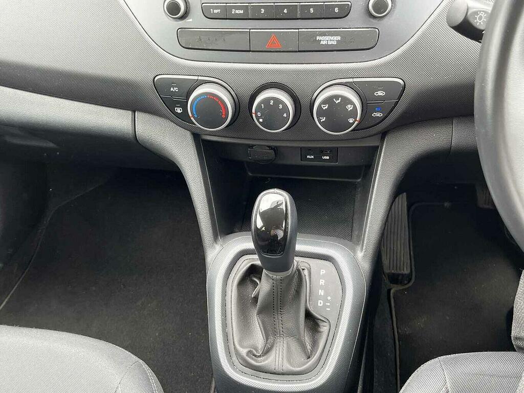 Hyundai I10 1.0 Se Hatchback Euro 6 67 Ps White #12