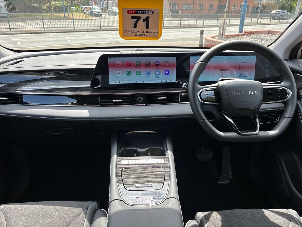 Omoda E5 61.05Kwh Noble Suv 204 Ps White #20