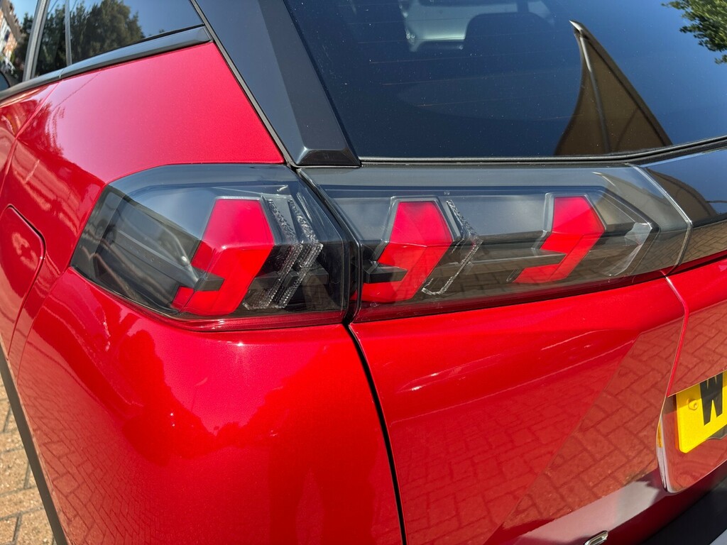 Peugeot 2008 Red #13