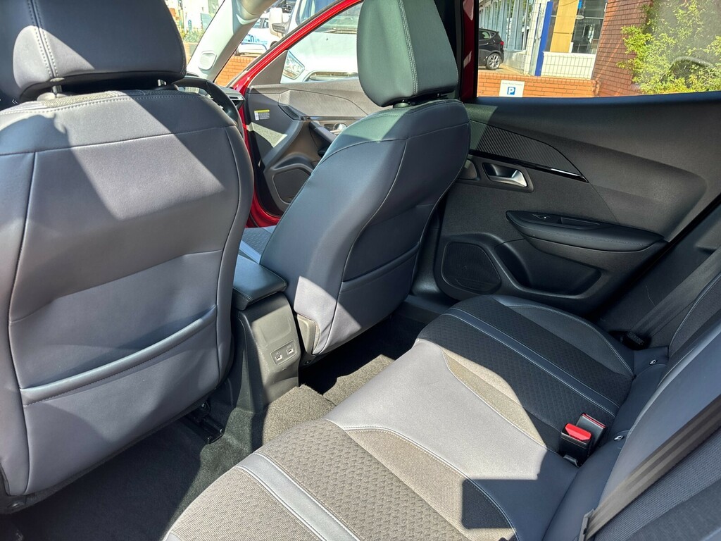 Peugeot 2008 Red #19