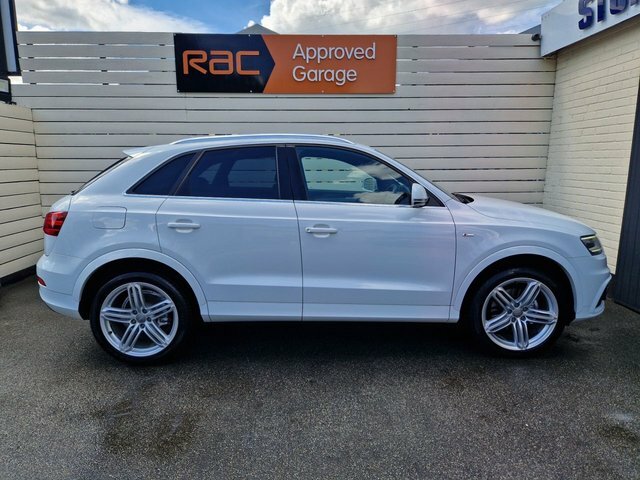 Audi Q3 2.0 Tdi S Line Plus Suv Quattro FL64SOC White #4