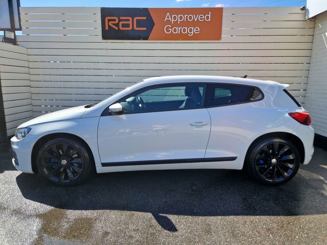 Volkswagen Scirocco 2.0 Tsi Bluemotion Tech Gt Hatchback Ma White #5