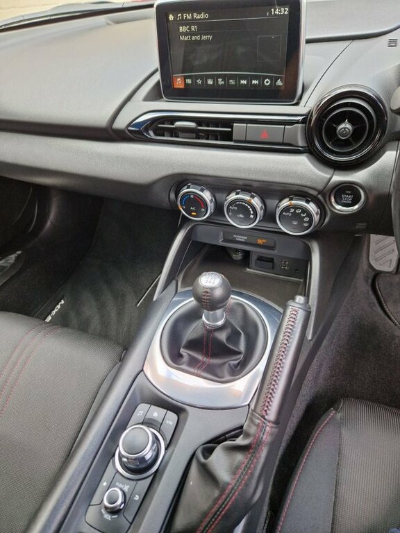 Mazda MX-5 2.0 Skyactiv-g Sport Euro 6 Silver #21