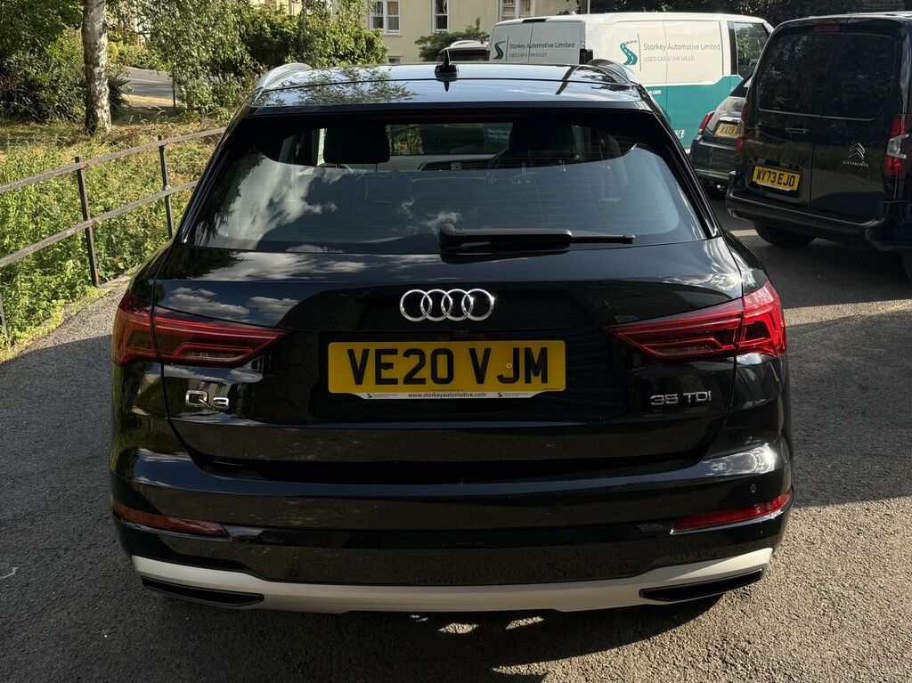 Audi Q3 2.0 Tdi 35 Sport Black #3