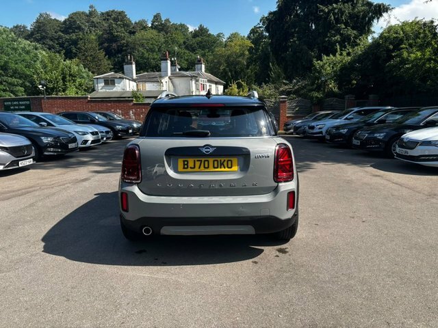 Mini Countryman Hatchback Green #8