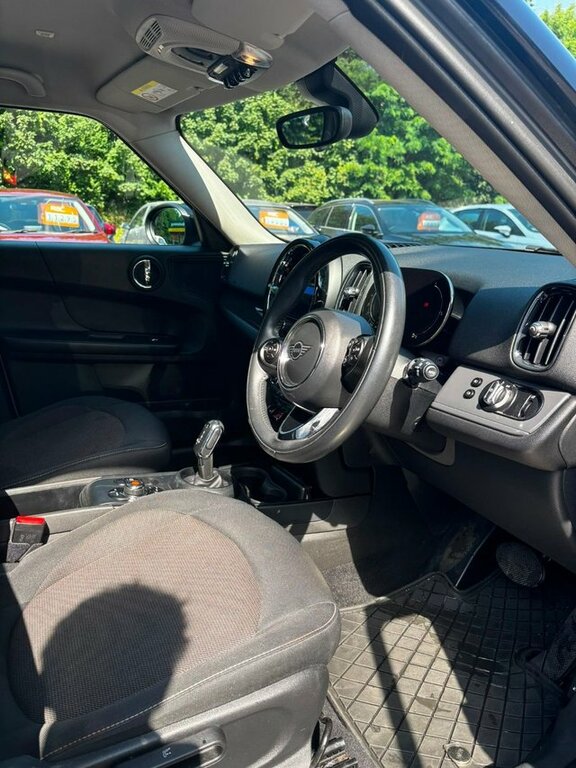 Mini Countryman Hatchback Green #11