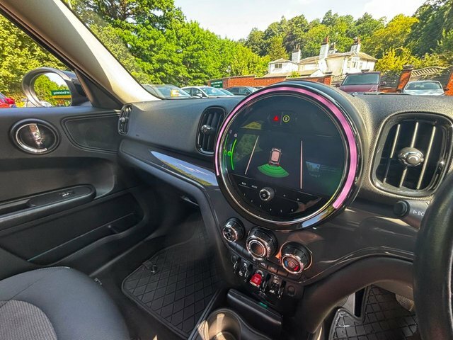 Mini Countryman Hatchback Green #20