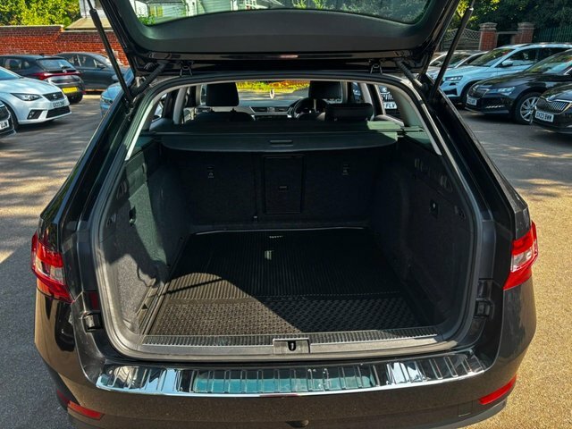 Skoda Superb Se Technology Grey #9
