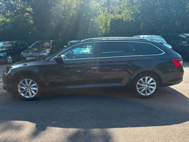 Skoda Superb 1.5 Tsi Act Se Black #5