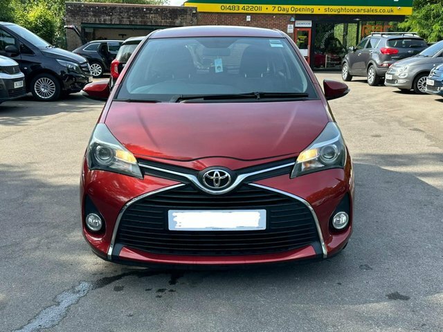 Toyota Yaris 1.0 Vvt-i Icon Hatchback Red #2