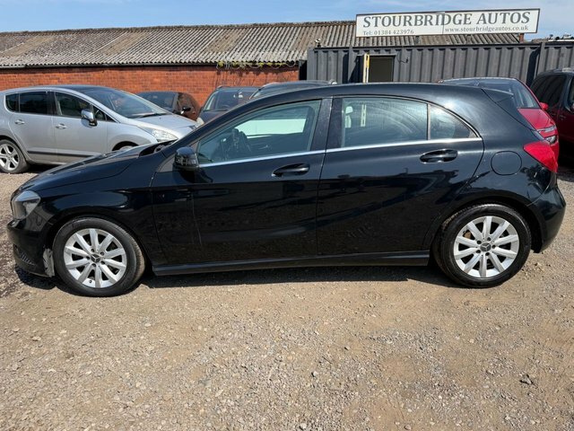 Mercedes-Benz A Class 1.5 A180 Cdi Eco NL15APV Black #2