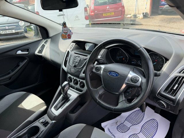 Ford Focus 1.6 Zetec Hatchback GU62ENX Black #5