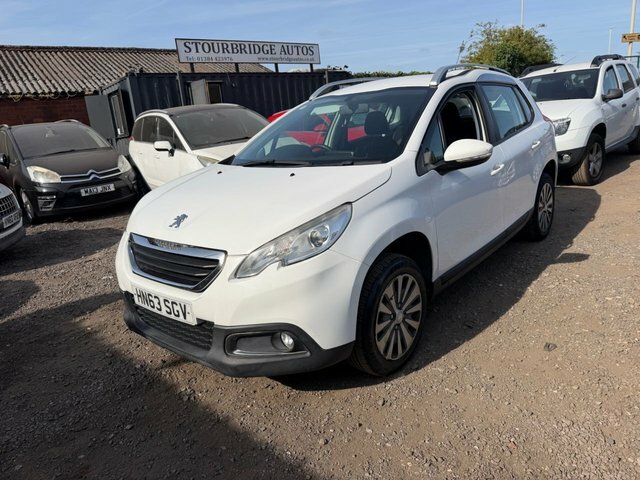 Peugeot 2008 White #1