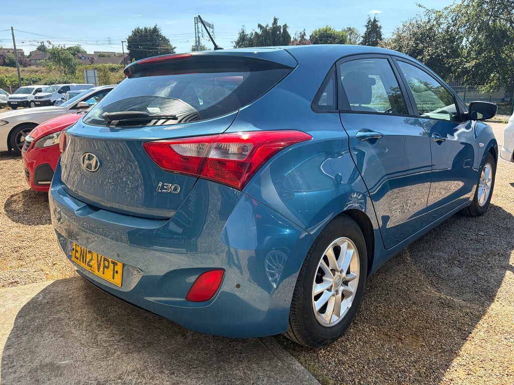 Hyundai I30 1.4 Active Hatchback Euro 5 100 Blue #2