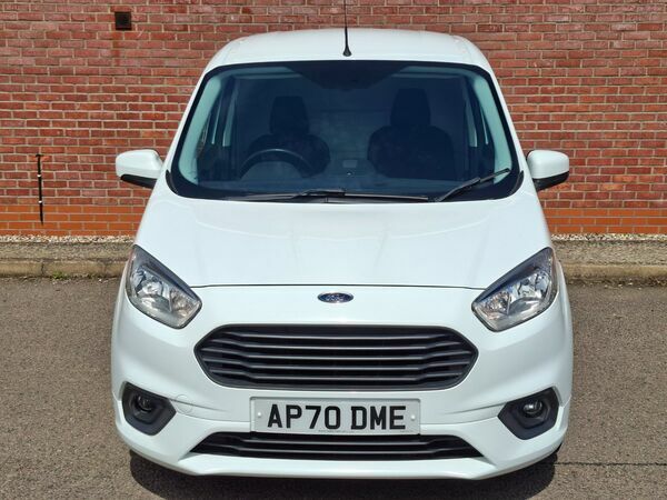 Ford Transit Courier Limited AP70DME #2