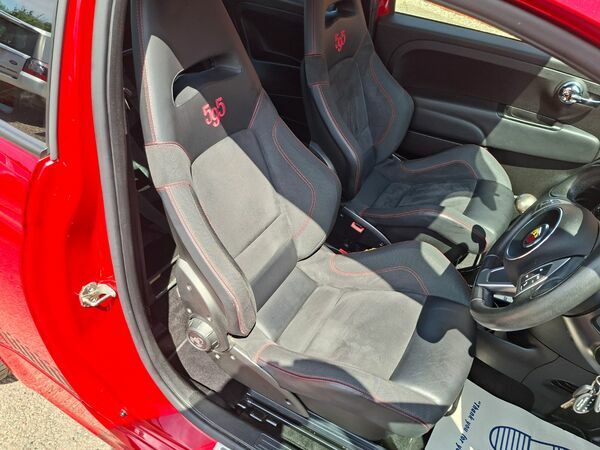 Abarth 595 Hatchback Black #10