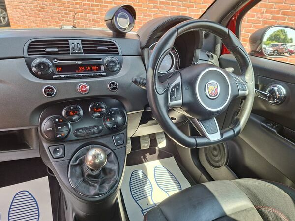 Abarth 595 Hatchback Black #12