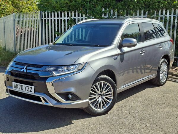 Mitsubishi Outlander 2.4 Phev Van #3