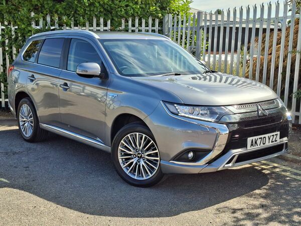 Mitsubishi Outlander 2.4 Phev Van