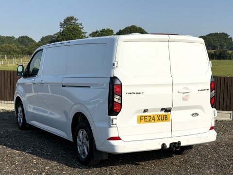 Ford Transit Custom 2.0 300 Limited FE24XUB White #5