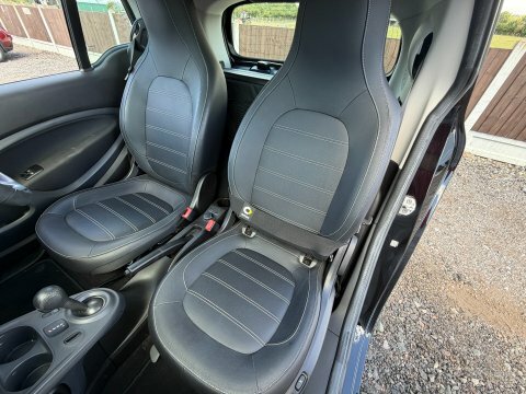 Smart Fortwo Coupe Eq Fortwo Prime Premium 22Kw White #17