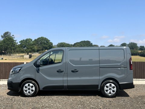 Renault Trafic 2.0 Dci Sl30 WP25EWG Grey #2