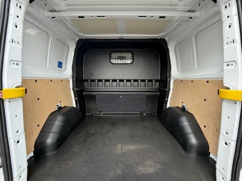 Ford Transit Custom Leader White #10