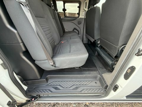 Ford Transit Custom Leader White #16