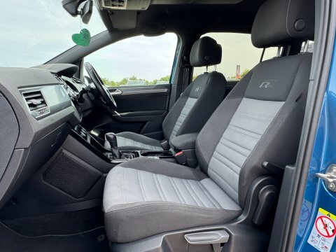 Volkswagen Touran Touran Silver #24