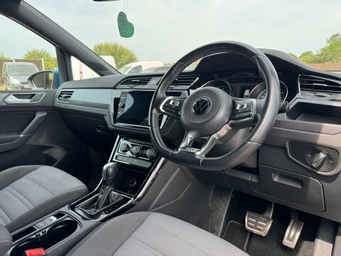 Volkswagen Touran Touran Silver #11