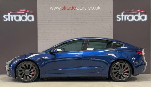 Tesla Model 3 Motor Performance Saloon GL71EKC Blue #6