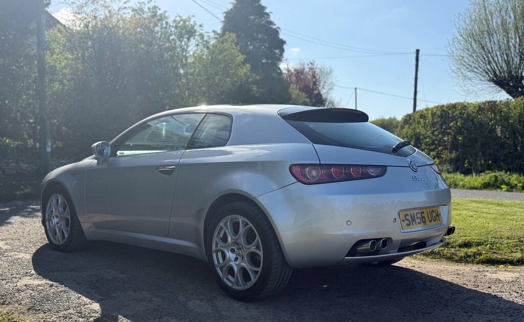 Alfa Romeo Brera 2.2 Jts Sv Red #7