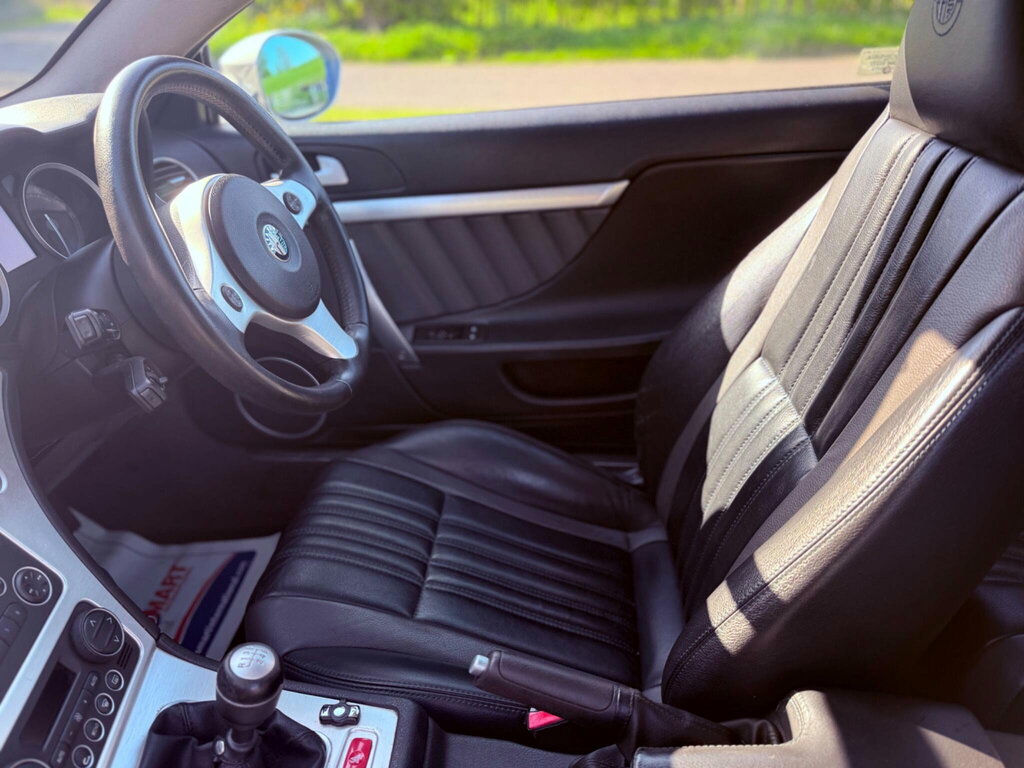 Alfa Romeo Brera 2.2 Jts Sv Red #23