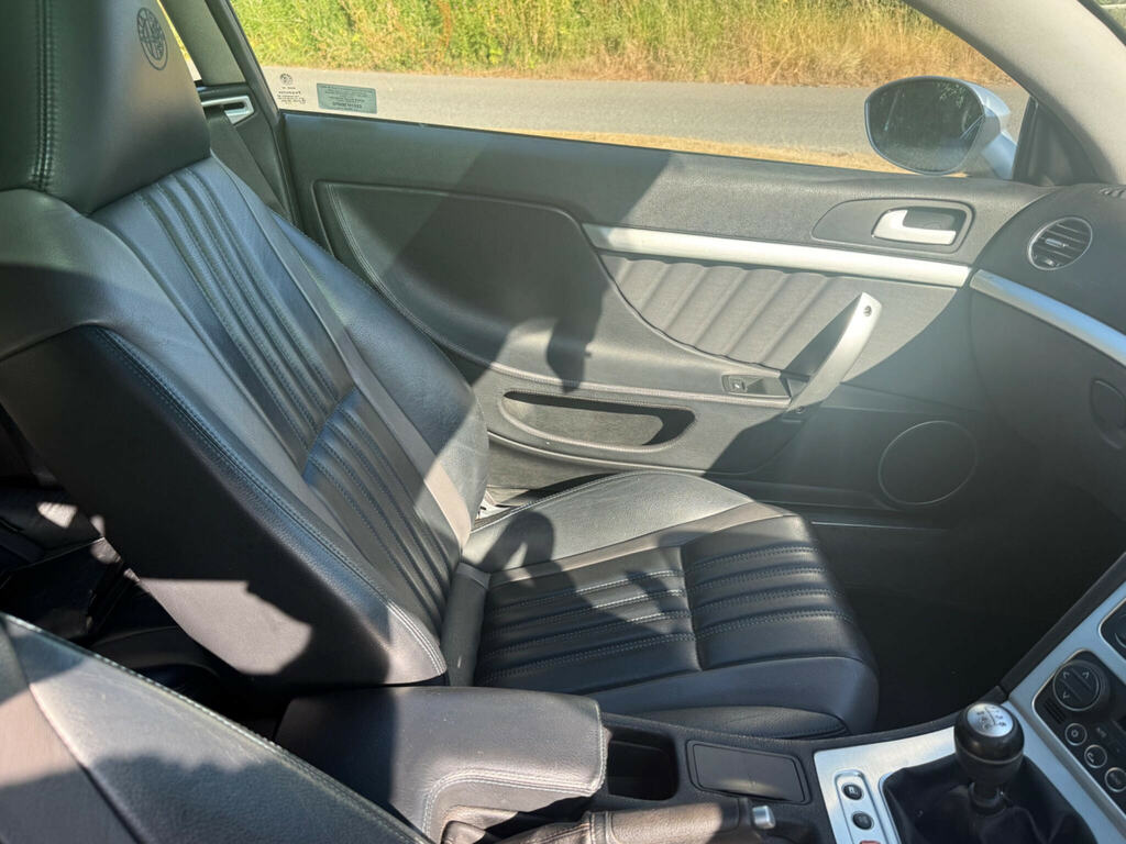 Alfa Romeo Brera 2.2 Jts Sv Red #28