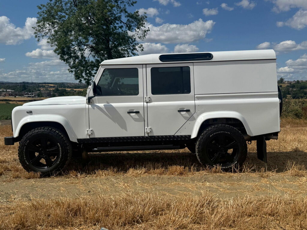 Land Rover Defender 110 2.2 Tdci Xs Utility Wagon 4Wd Mwb Euro 5 White #6