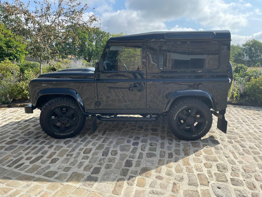 Land Rover Defender 90 2.4 Tdci Xs Station Wagon 4Wd Swb Euro 4 Black #3