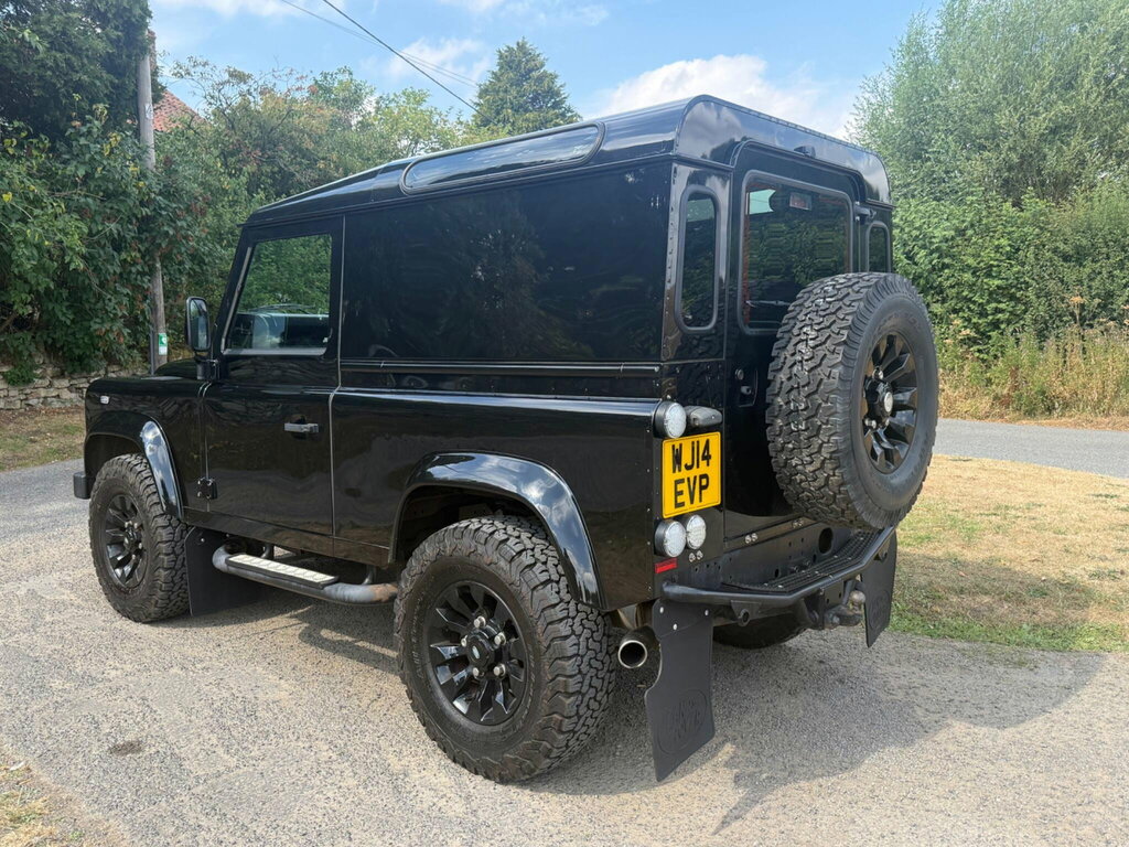 Land Rover Defender 90 Defender 90 Hard Top Td Green #9
