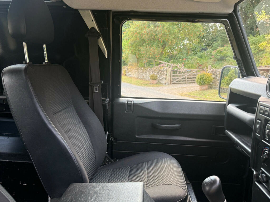 Land Rover Defender 90 2.2 Tdci Hard Top Suv 4Wd Swb Euro 5 Black #2